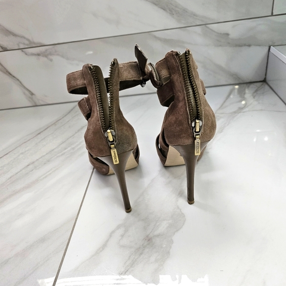 BCBGirls taupe suede heels - Picture 4 of 5